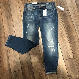Judy Blue relaxed fit distressed jeans